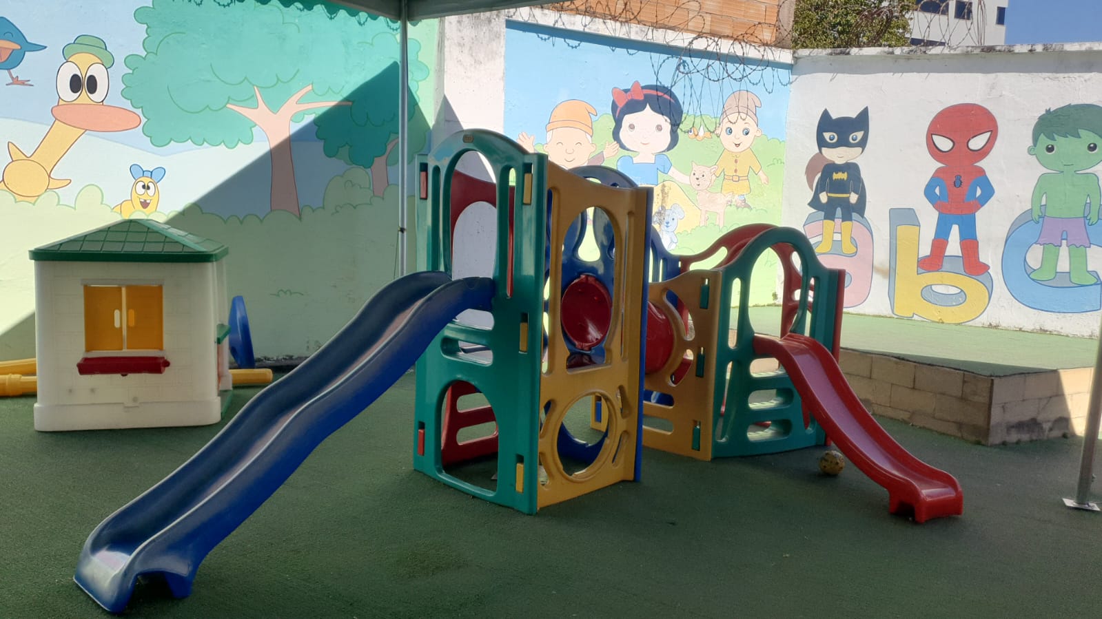 Parquinho da creche - Área Externa